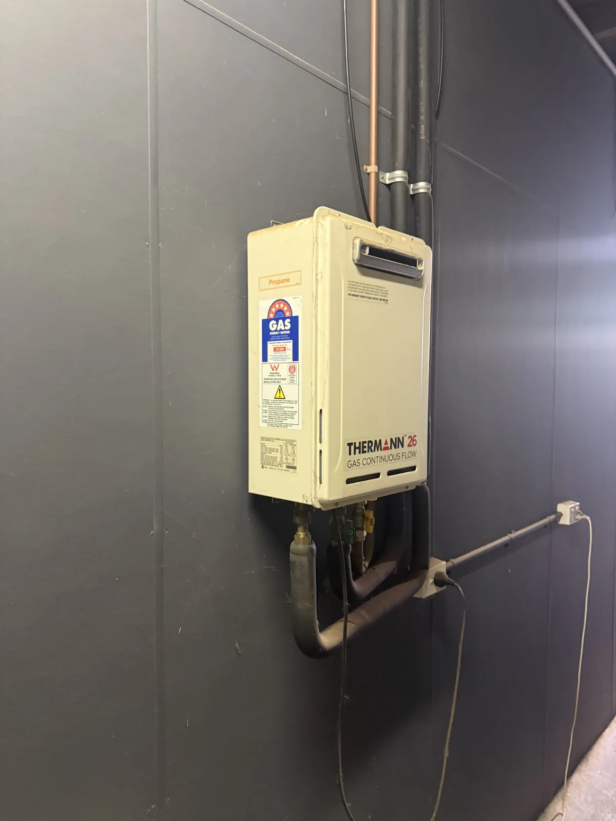 Gas continuous flow